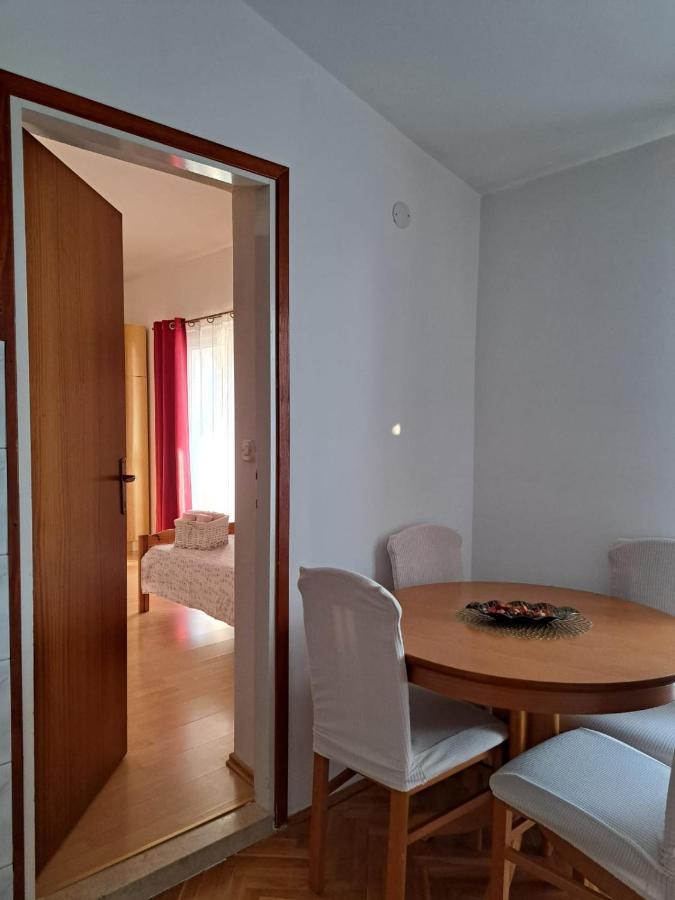 Apartments Garac Dugi Rat Kültér fotó