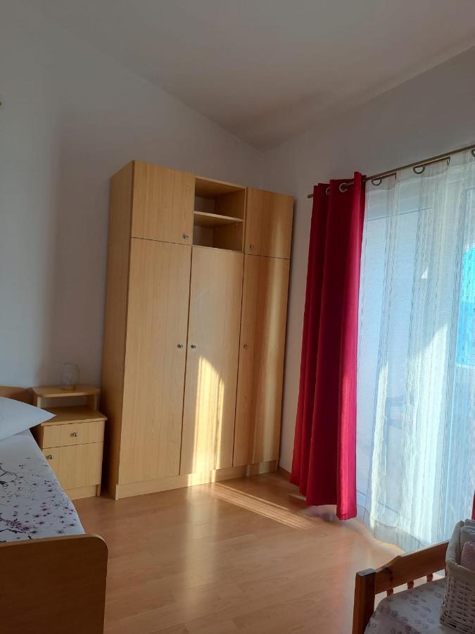 Apartments Garac Dugi Rat Kültér fotó