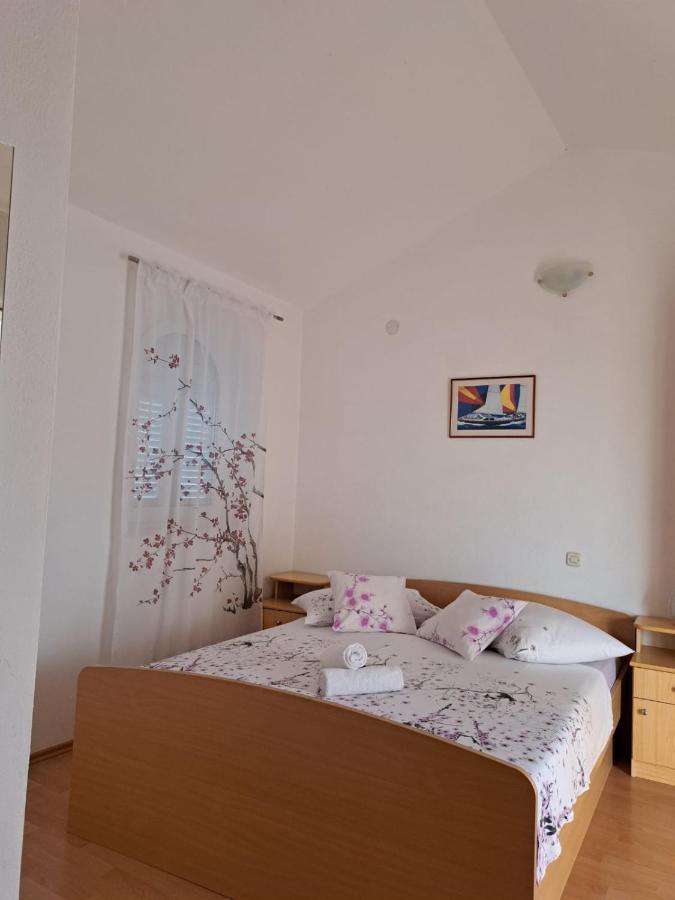 Apartments Garac Dugi Rat Kültér fotó