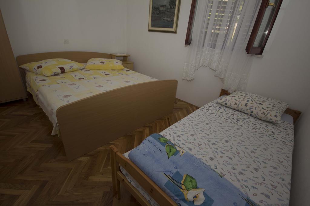 Apartments Garac Dugi Rat Kültér fotó