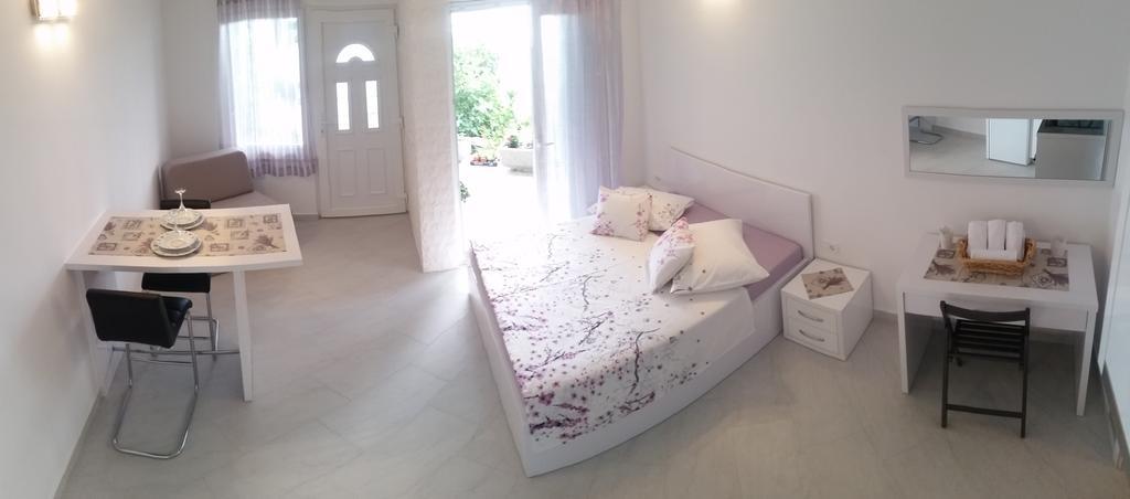 Apartments Garac Dugi Rat Kültér fotó