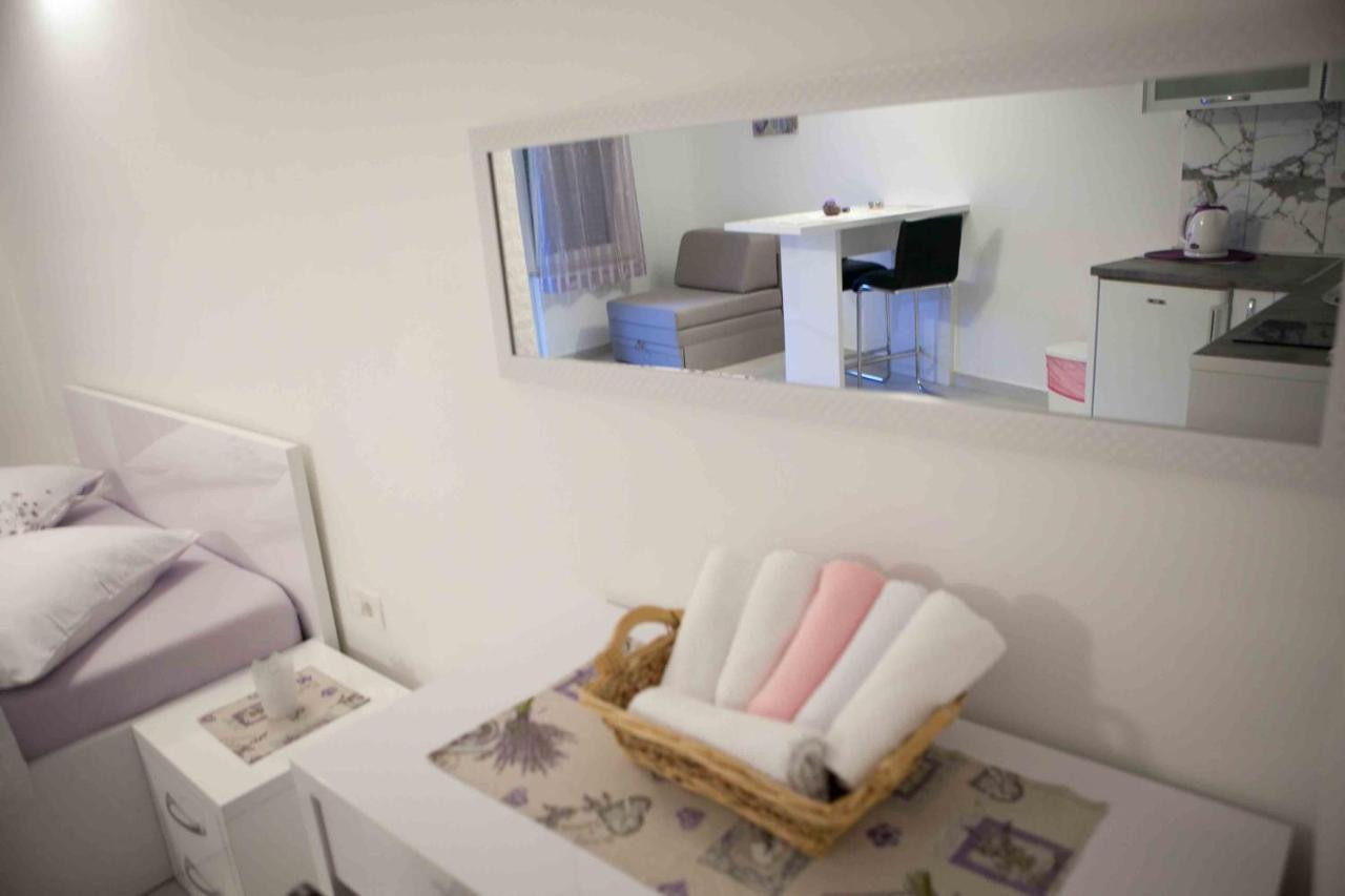 Apartments Garac Dugi Rat Kültér fotó